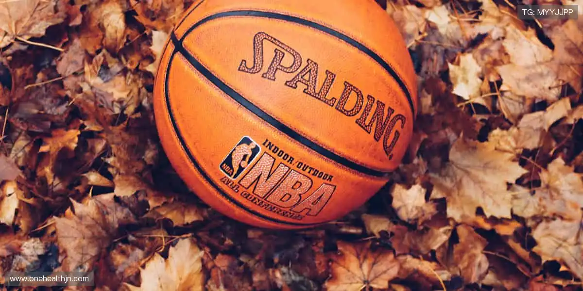 🏀巅峰对决，激情无限！🔥亲临现场，感受心跳加速的体育魅力！